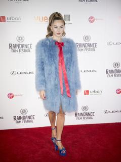 Hermione Corfield feet photo thumbnail