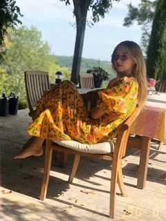 Hermione Corfield feet photo thumbnail