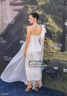 Hermione Corfield feet photo thumbnail