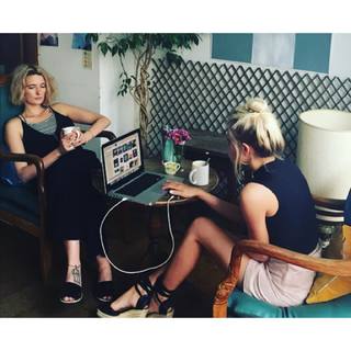 Hetti Bywater feet photo 7