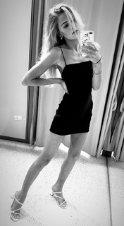 Hetti Bywater feet photo 9