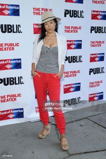 Hettienne Park feet photo 4