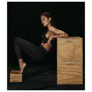 Hiba Abouk feet photo 8