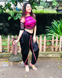 Hiba Nawab feet photo 12