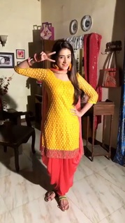 Hiba Nawab feet photo 16