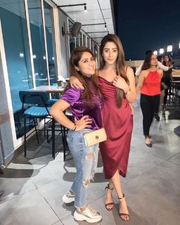 Hiba Nawab feet photo 2