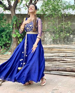 Hiba Nawab feet photo 20