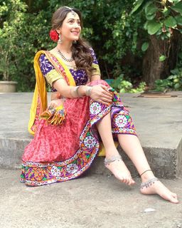 Hiba Nawab feet photo 12
