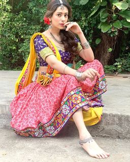 Hiba Nawab feet photo 11