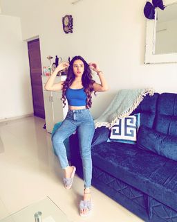 Hiba Nawab feet photo 13