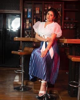 Hiba Nawab feet photo 7