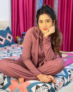 Hiba Nawab feet photo 7