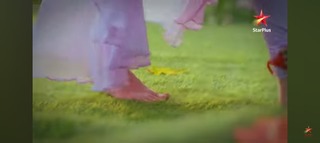 Hiba Nawab feet photo 10
