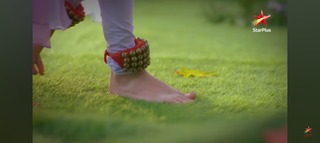 Hiba Nawab feet photo 9