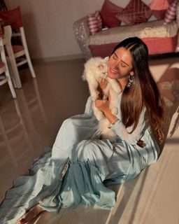 Hiba Nawab feet photo 14