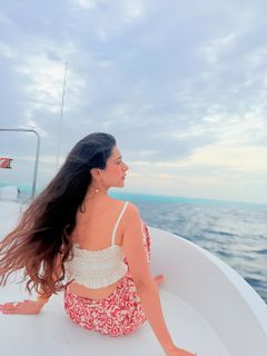 Hiba Nawab feet photo 4