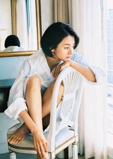 Hikari Mitsushima feet photo 16