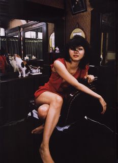 Hikari Mitsushima feet photo 20