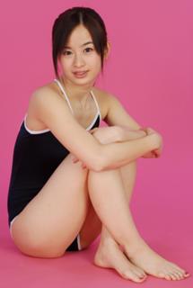 Hikari Yamaguchi feet photo 8