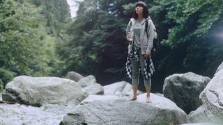 Hikaru Utada feet photo 3