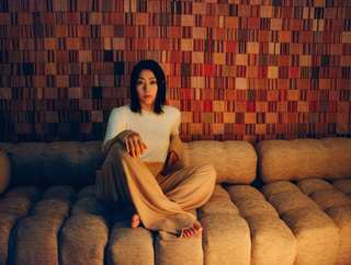 Hikaru Utada feet photo 17