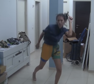 Hila Klein feet photo thumbnail