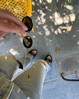Hila Klein feet photo thumbnail