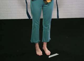Hila Klein feet photo thumbnail