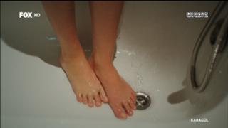 Hilal Altinbilek feet photo thumbnail