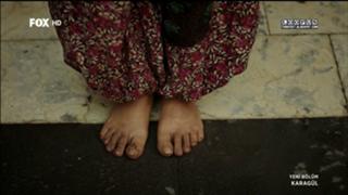Hilal Altinbilek feet photo thumbnail
