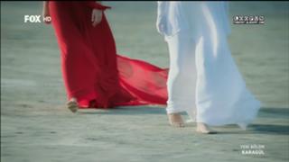 Hilal Altinbilek feet photo thumbnail