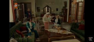 Hilal Altinbilek feet photo thumbnail