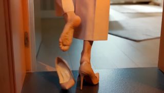 Hilal Altinbilek feet photo 5