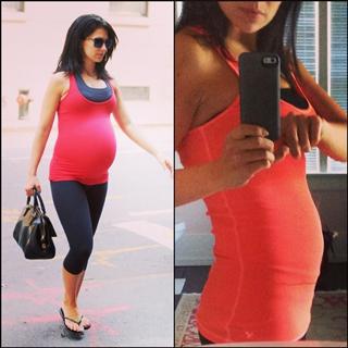 Hilaria Baldwin feet photo thumbnail