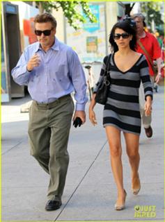 Hilaria Baldwin feet photo thumbnail