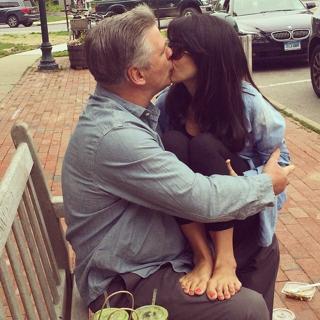 Hilaria Baldwin feet photo thumbnail