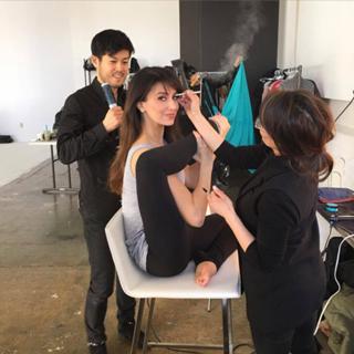 Hilaria Baldwin feet photo thumbnail