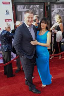 Hilaria Baldwin feet photo thumbnail