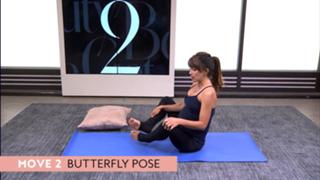 Hilaria Baldwin feet photo thumbnail