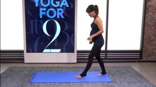 Hilaria Baldwin feet photo thumbnail