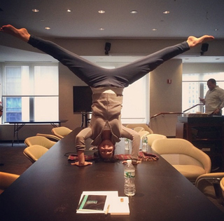 Hilaria Baldwin feet photo thumbnail