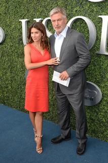 Hilaria Baldwin feet photo thumbnail