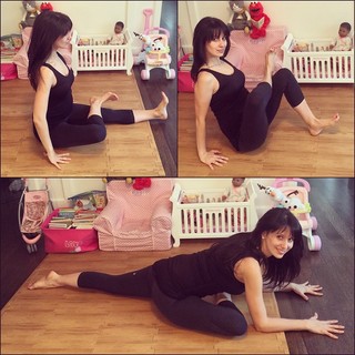 Hilaria Baldwin feet photo thumbnail