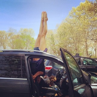 Hilaria Baldwin feet photo thumbnail