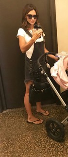 Hilaria Baldwin feet photo thumbnail