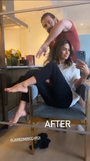 Hilaria Baldwin feet photo thumbnail