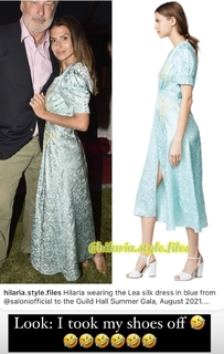 Hilaria Baldwin feet photo thumbnail