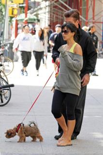 Hilaria Baldwin feet photo thumbnail