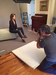 Hilary Farr feet photo 11