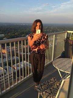 Hilary Farr feet photo 20